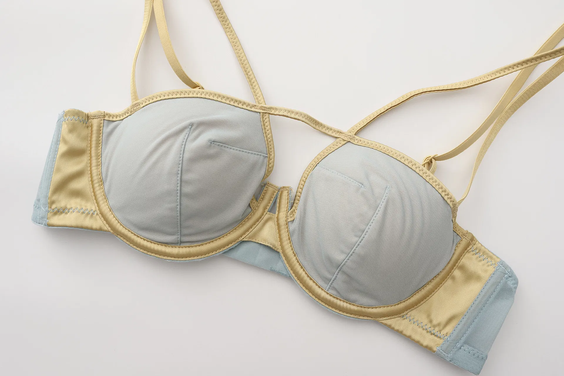 Wholesale French Style for Women Cotton Smooth Soft Steel Ring Sexy Breathable Backless Ultra-Thin Bra Set Underwear Lingerie