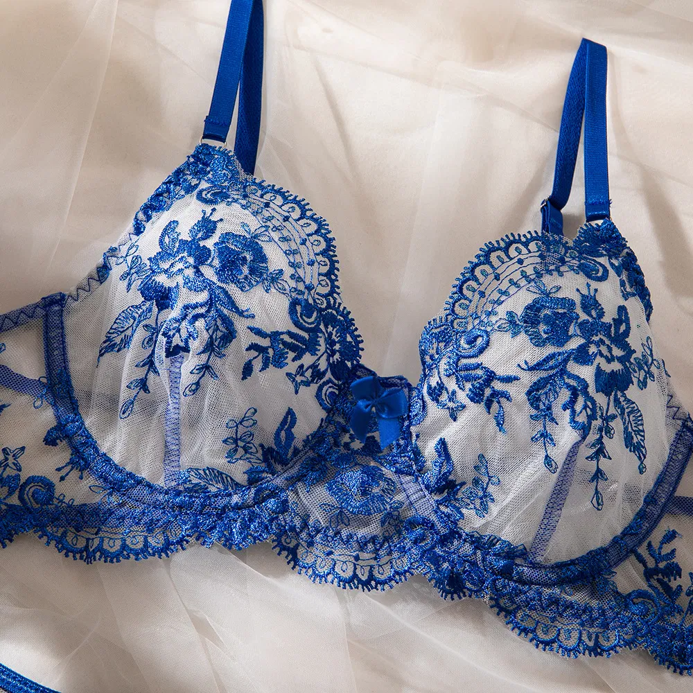 Wholesale Flower Embroidery Perspective Mesh Underwear Set Sexy Luxury Woman Lingerie