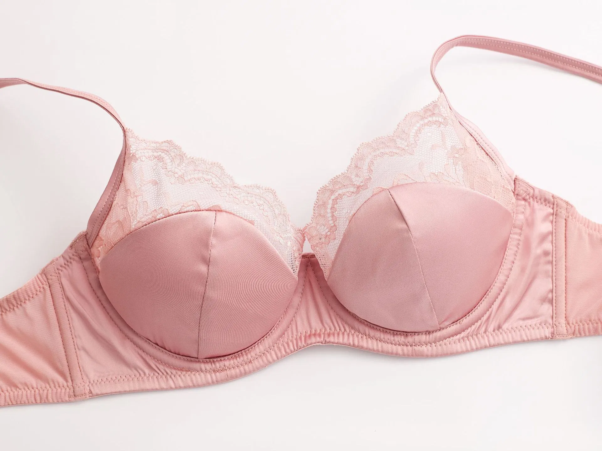 Wholesale French Smooth Lace Ultra-Thin Romantic for Women Soft Sexy Underwear Bra Set Lingerie