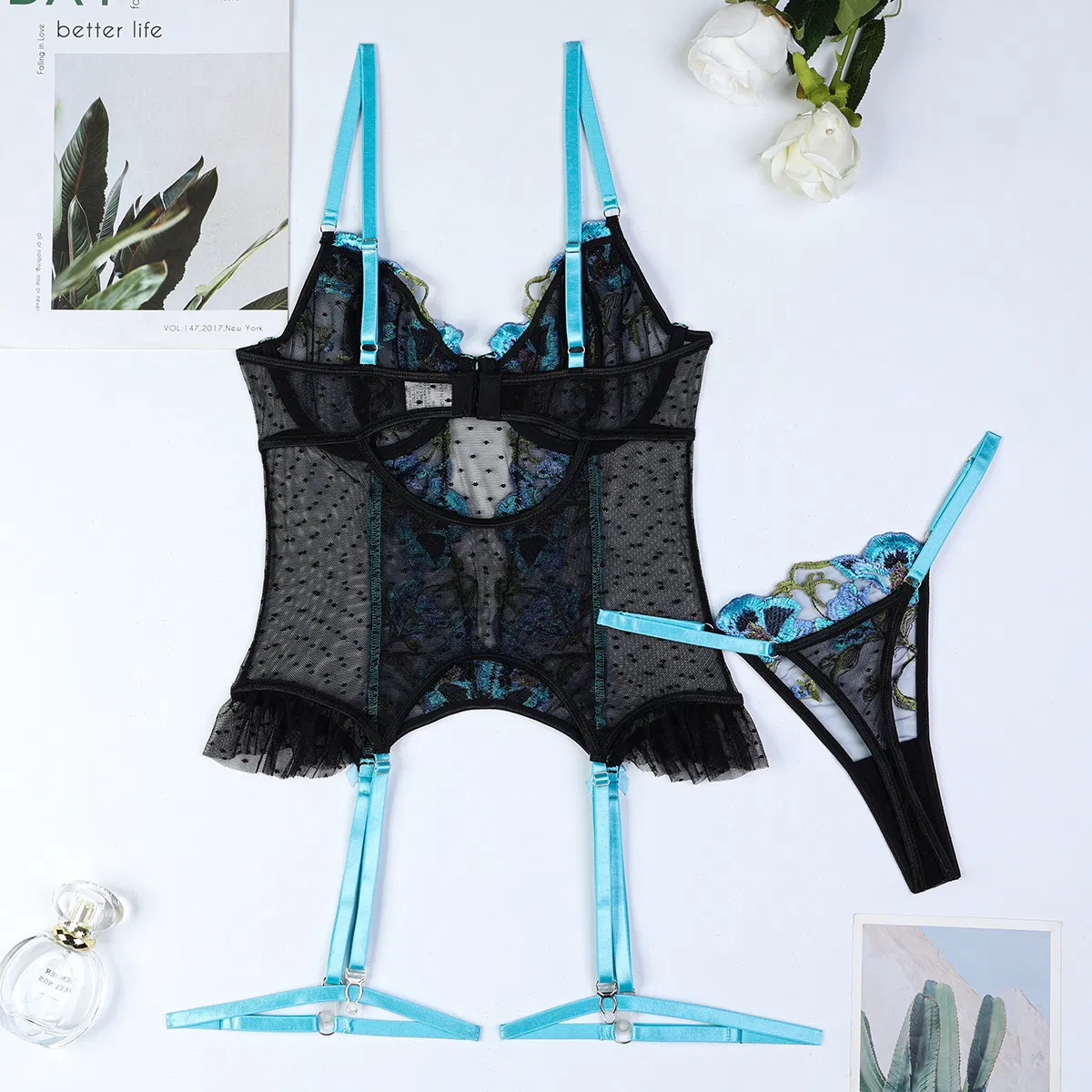Sexy Ultra-Thin Flower Embroidery Woman Underwear Set Wholesale Garter Belt Lingerie