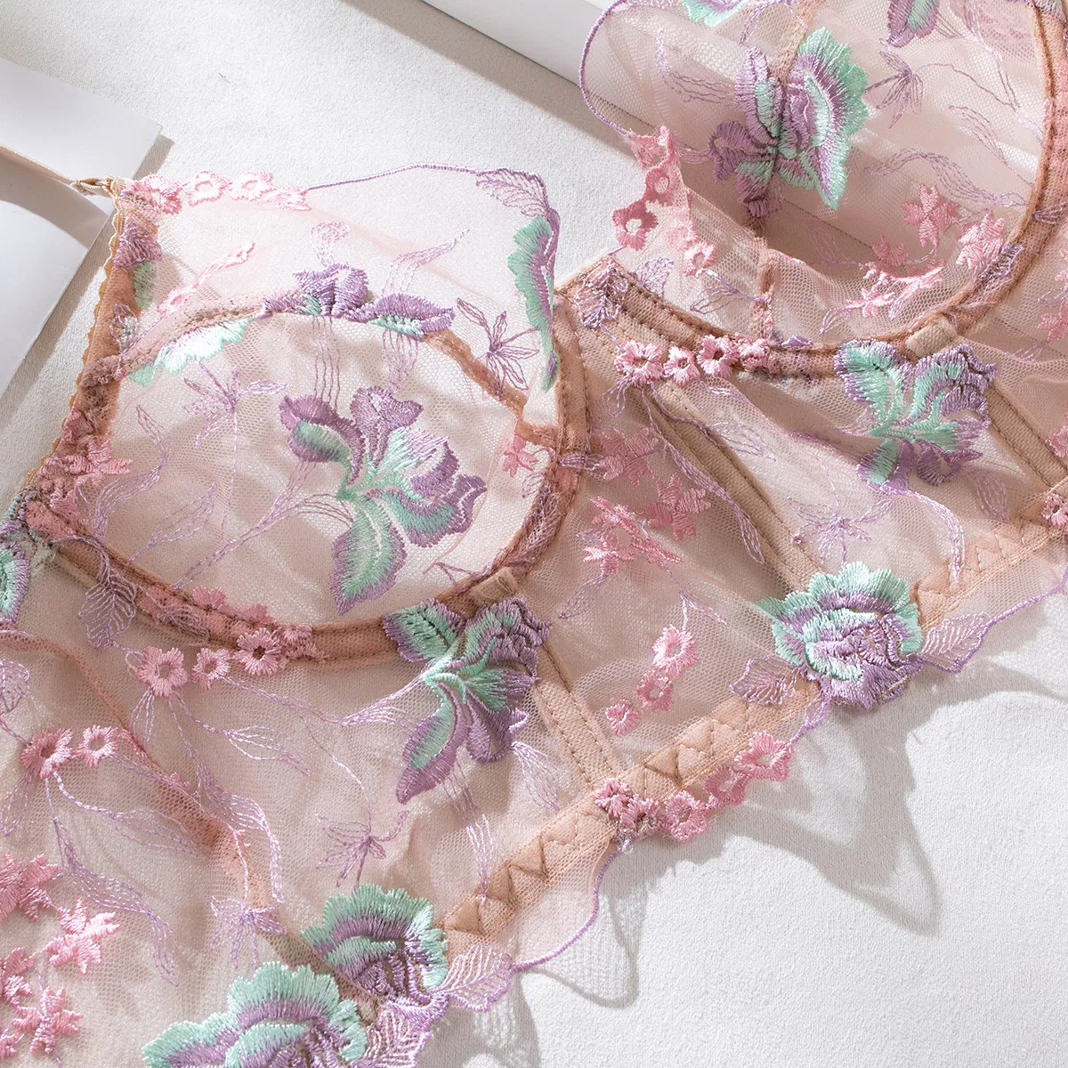 Sexy Mesh Transparent Flower Embroidery Fishbone Bra Set Factory Sell Woman Lingerie