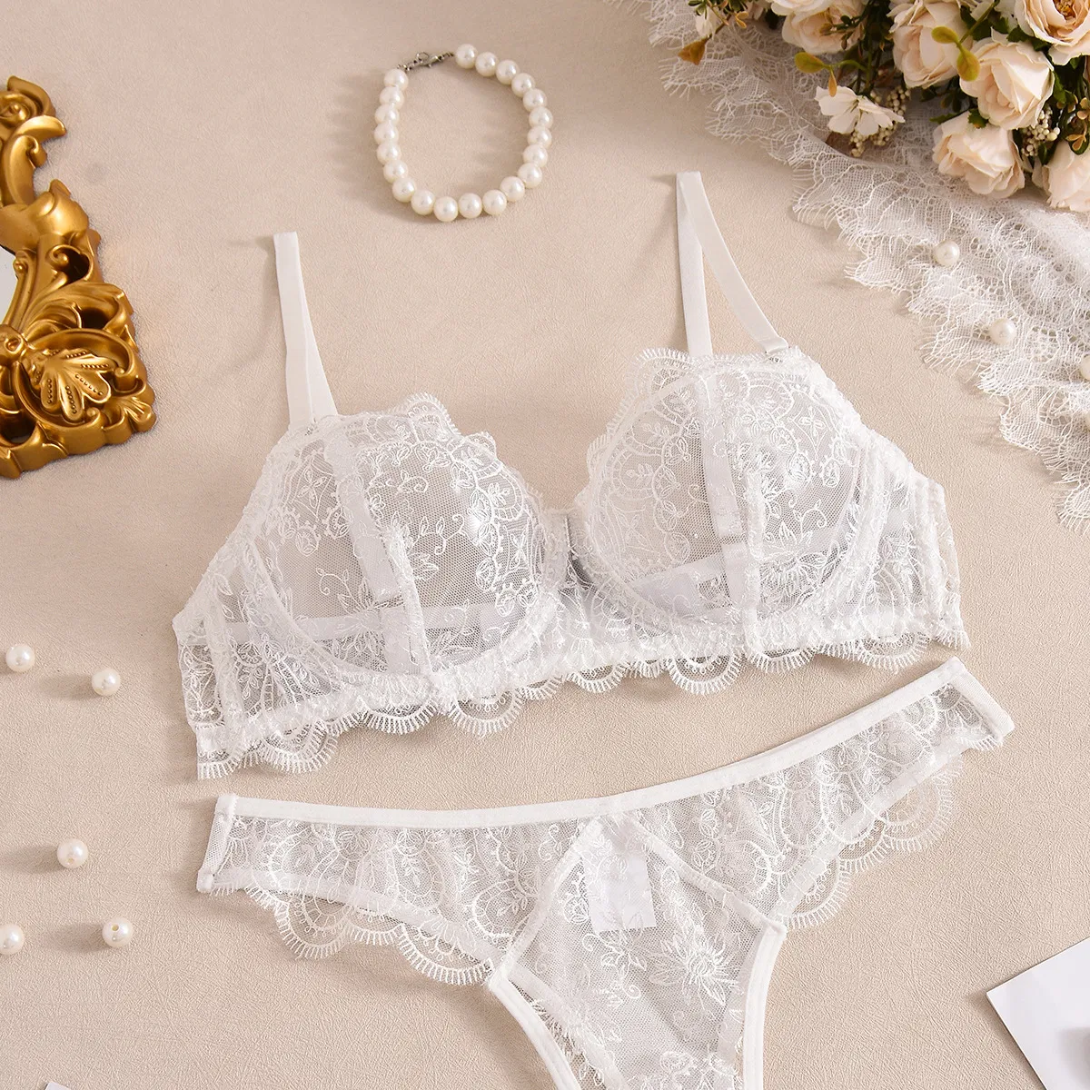Wholesale Thin Solid Color Transparent Embroidered Lace Underwear Set Sexy Women's Lingerie