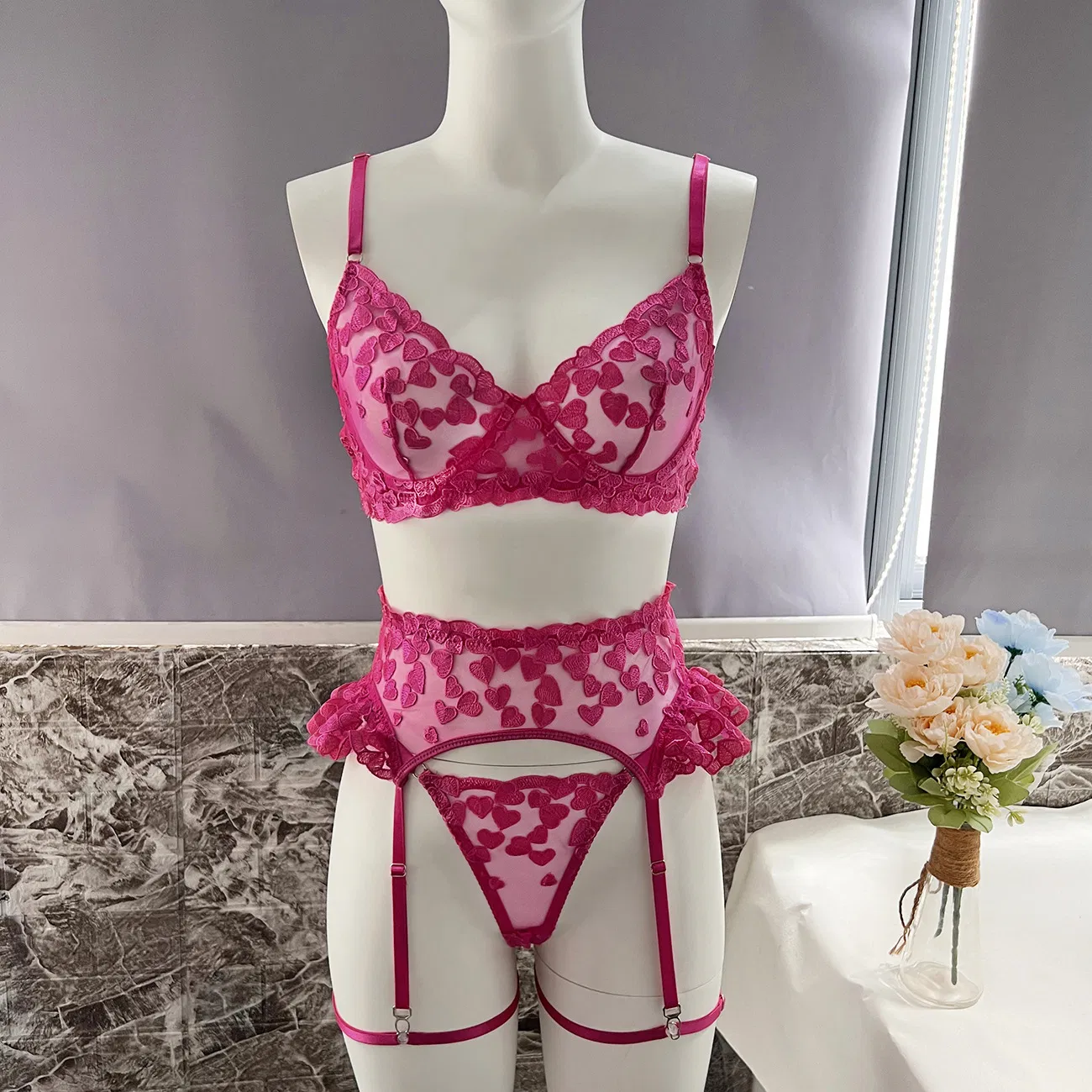 Wholesale See-Through Embroidery Lace Underwear Set for Woman Sexy Ultral-Thin Mesh Lingerie