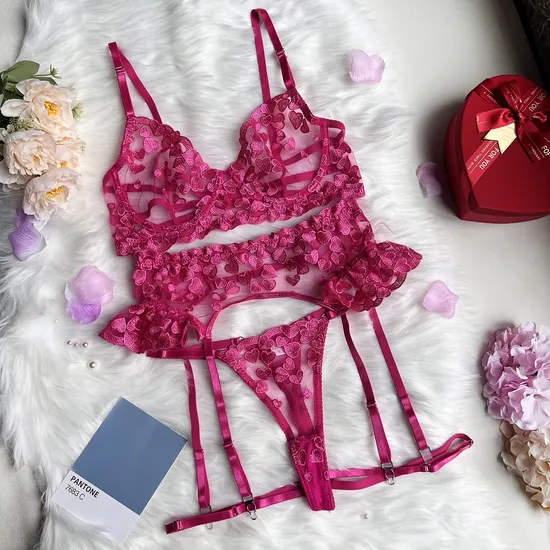 Wholesale See-Through Embroidery Lace Underwear Set for Woman Sexy Ultral-Thin Mesh Lingerie