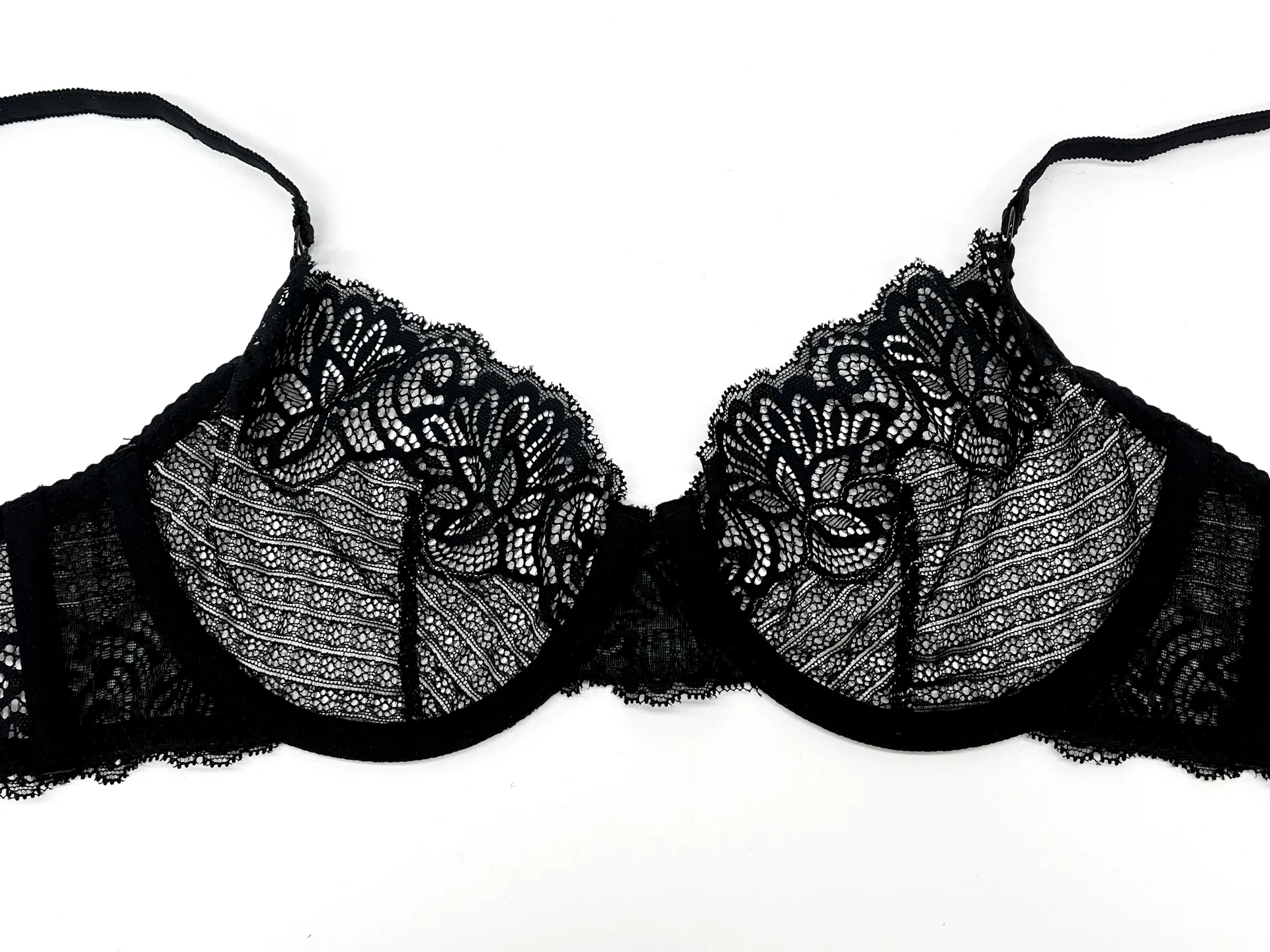 2025 New Wholesale French Anti-Sagging Sexy Breathable Gathering for Women Soft Bra Ultra-Thin Set Sexy Underwear Lingerie