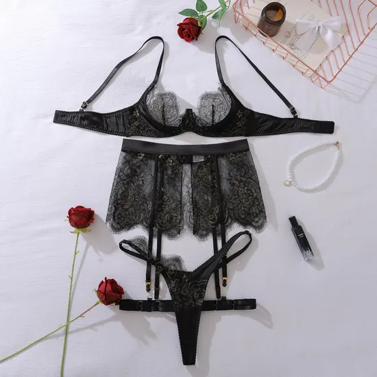 Wholesale See-Through Ultra-Thin Women's Underwear Set Sexy Embroidery Floral Lace Lingerie