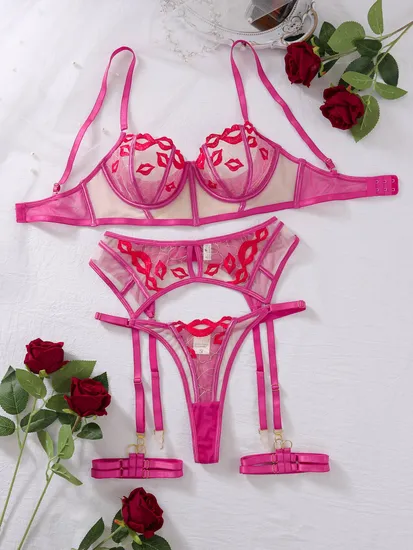 Wholesale Sexy See Through Embroidery Bra Panty Set New Arrival Push up Woman Lingerie