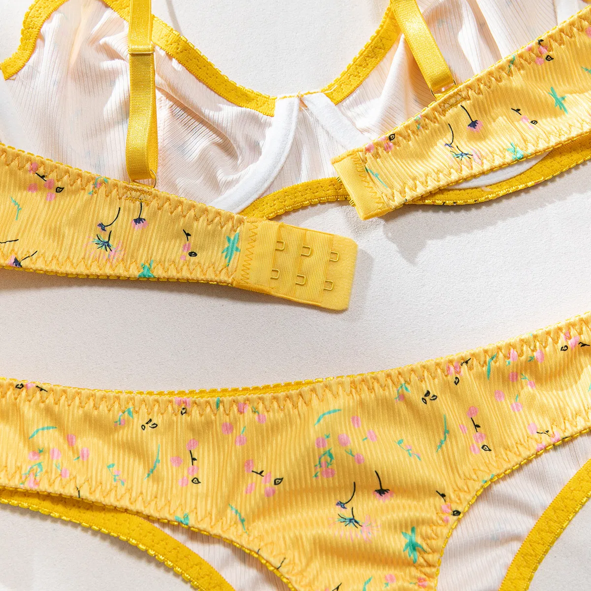 Sexy Flower Print Women's Underwear Set for Summer Wholesale Erotic 2PCS Lingerie