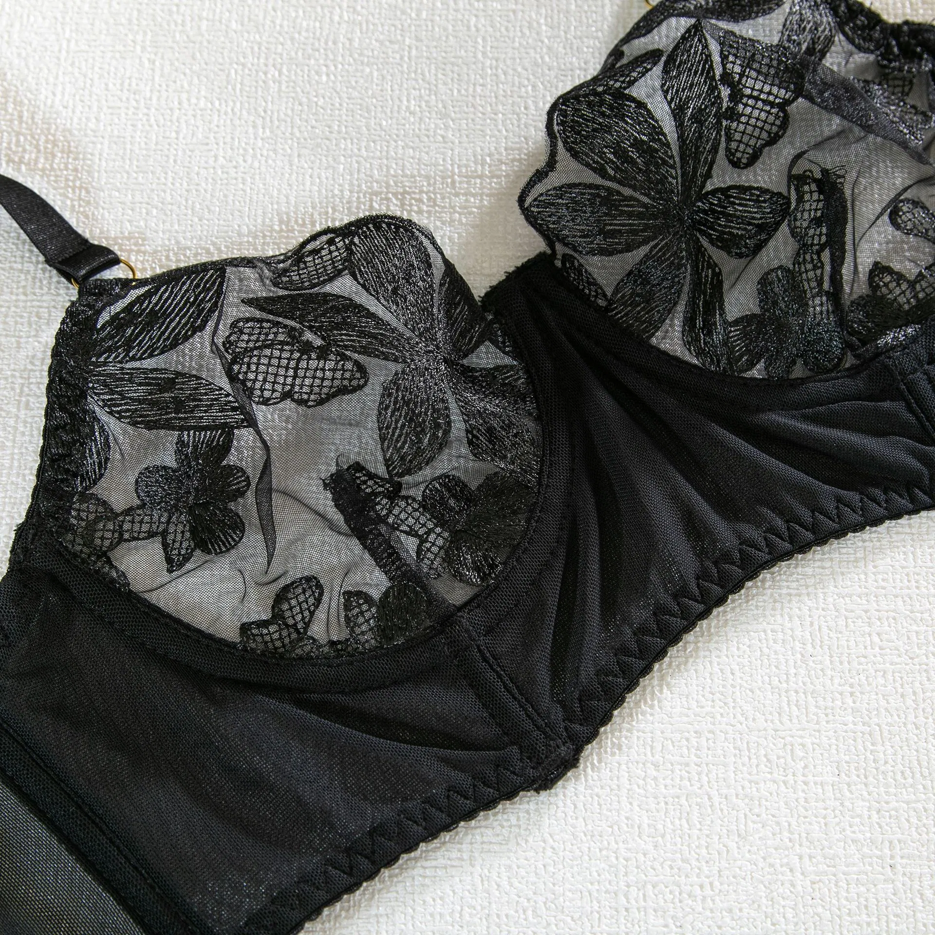 Wholesale Transparent Mesh Underwear Set Sexy Erotic Metal Chain Embroidery Lingerie