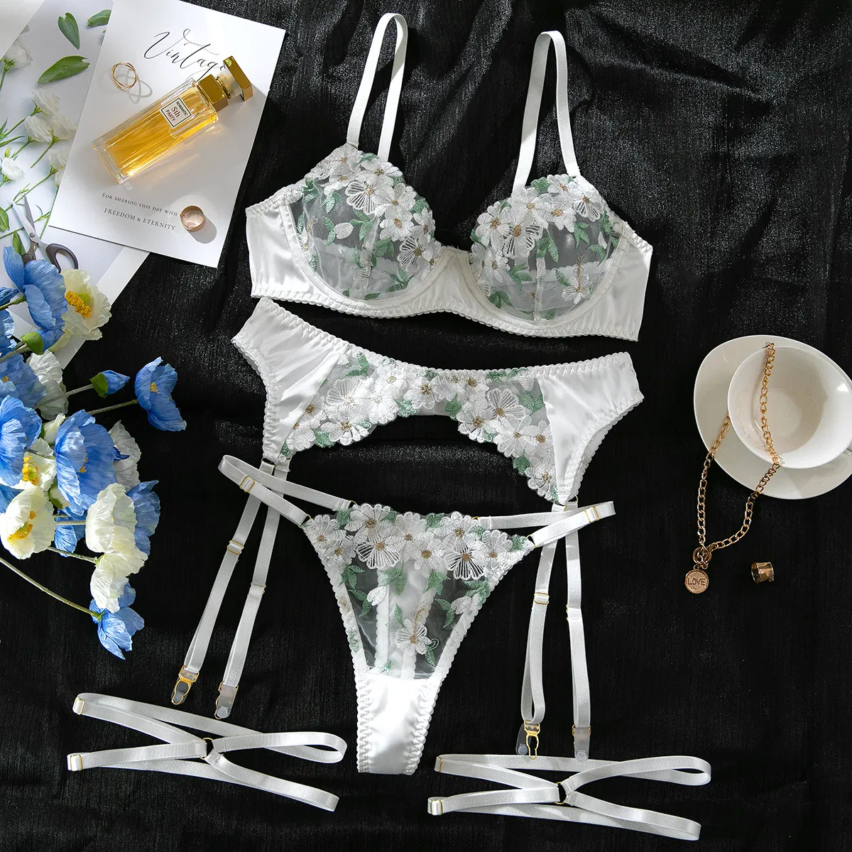 High Quality Women Floral Embroidery Underwear Sexy See-Through Mesh Lingerie