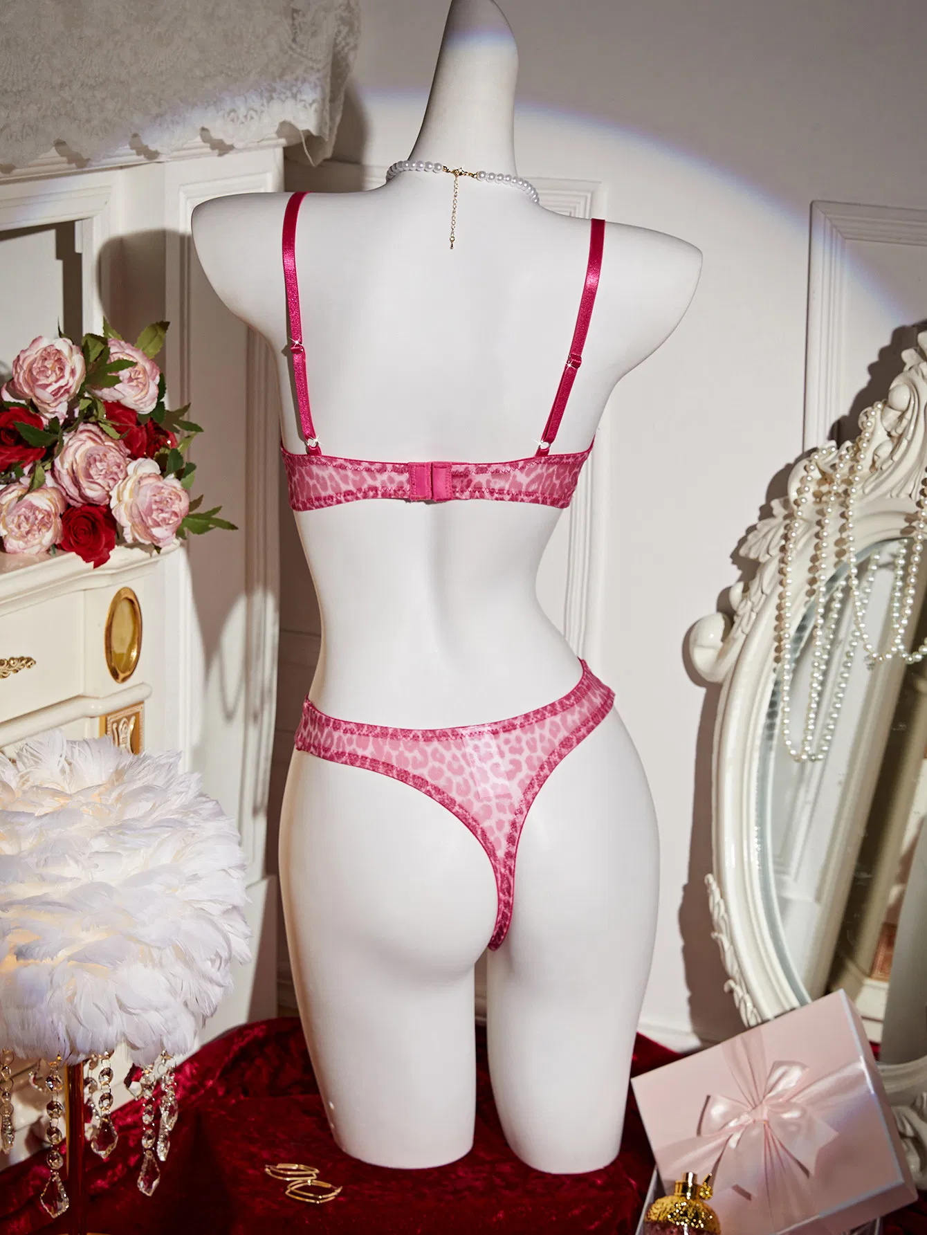 Wholesale Transparent Leopard Print Two-Piece Bra Set Sexy Thin Woman Lingerie