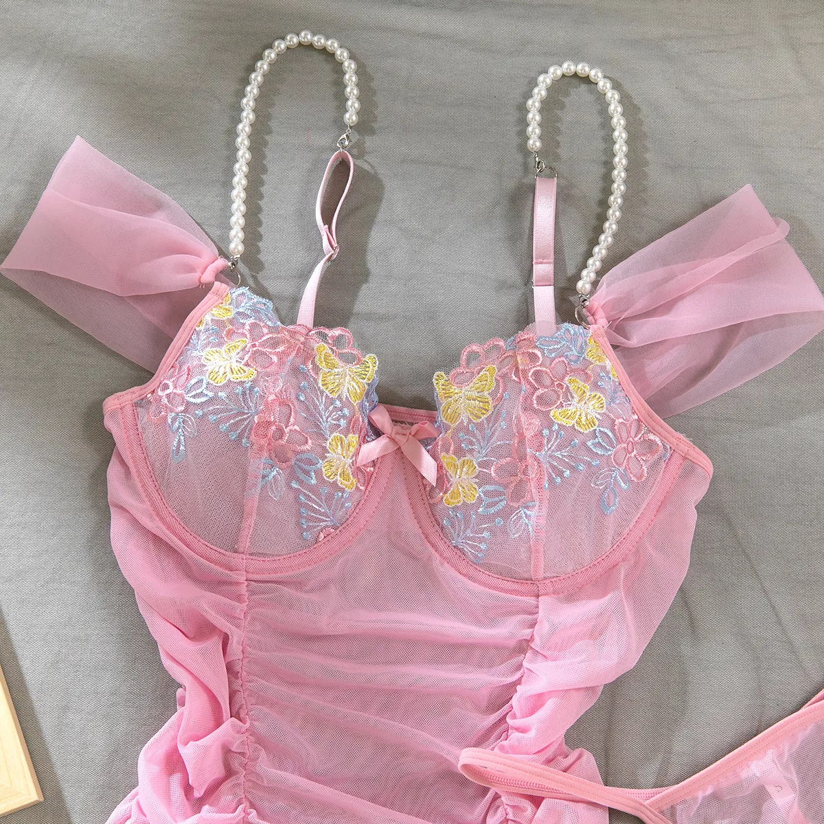 Sexy Ultral-Thin Short Skirt Underwear Set Wholesale Mesh See-Through Pearl Straps Lingerie