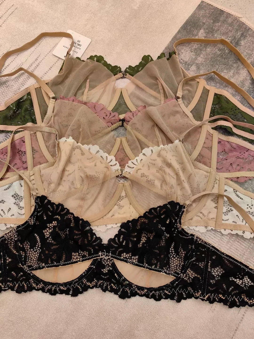 Sexy Underwear Wholesale Embroidery Lace French Ultra-Thin Romantic for Women Soft Bra Set Lingerie