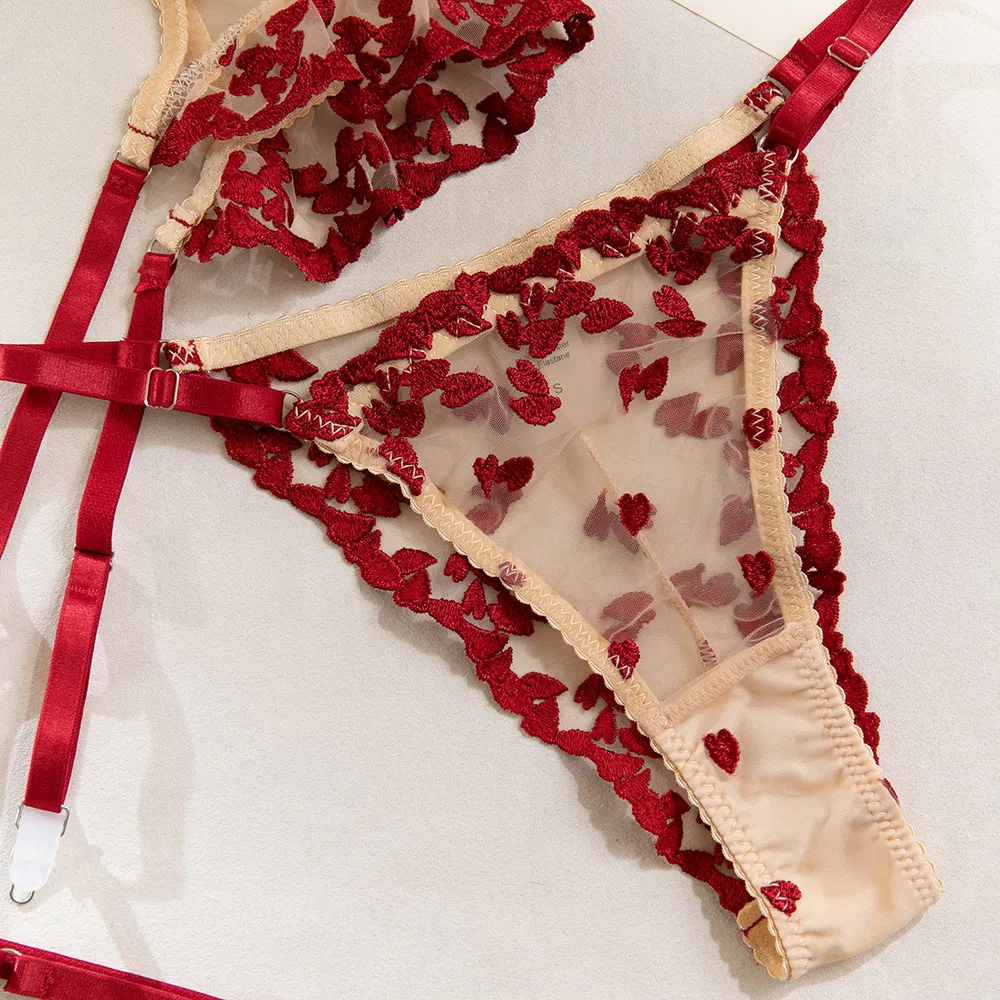 Wholesale Heart-Shaped Embroidery Woman Underwear Set Sexy Transparent Mesh Lingerie