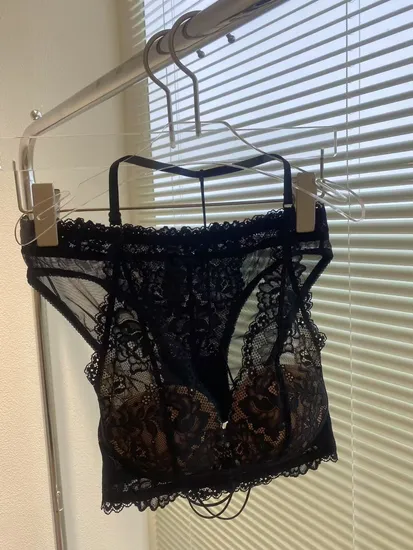 French Style Sexy Lingerie for Women Ultra-Thin Lace Bra Underwear Set