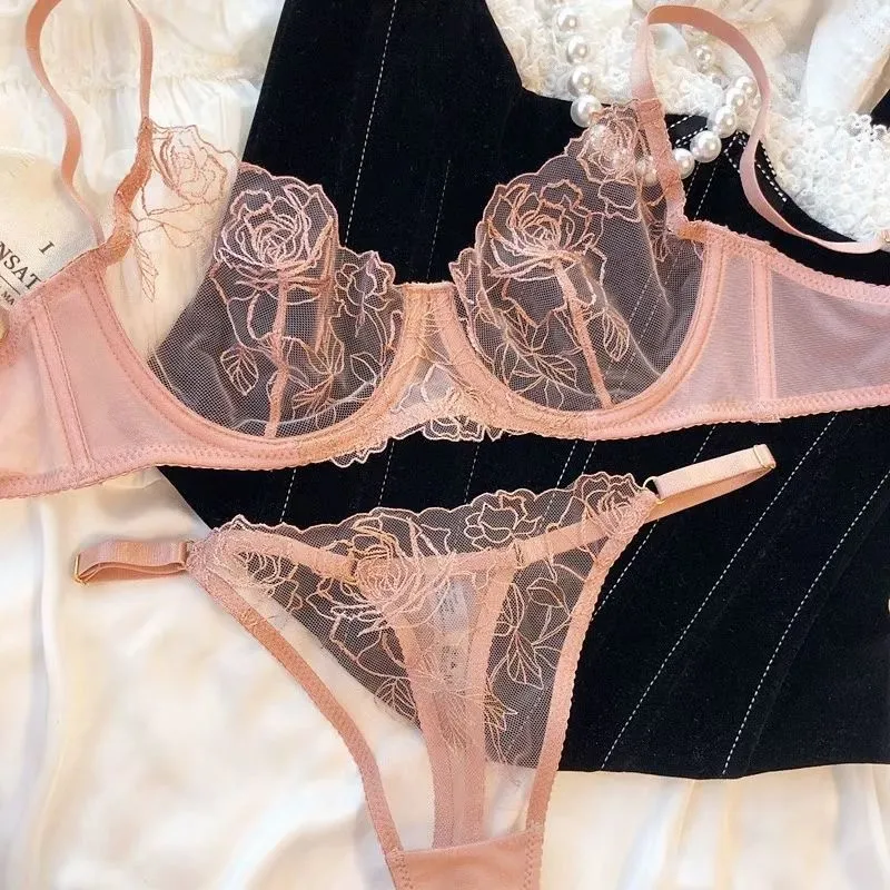 Hot Sell New Style Lingerie French Ultra-Thin Mesh Rose Embroidery Underwear Bra Set