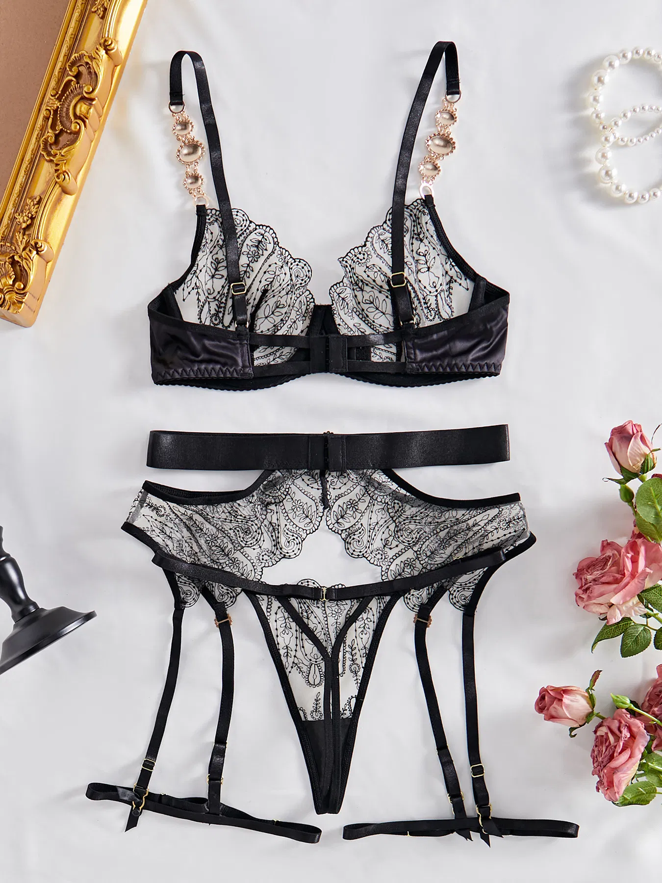 New Arrival Erotic Embroidered Lace Bra Set Sexy See-Through Woman Lingerie