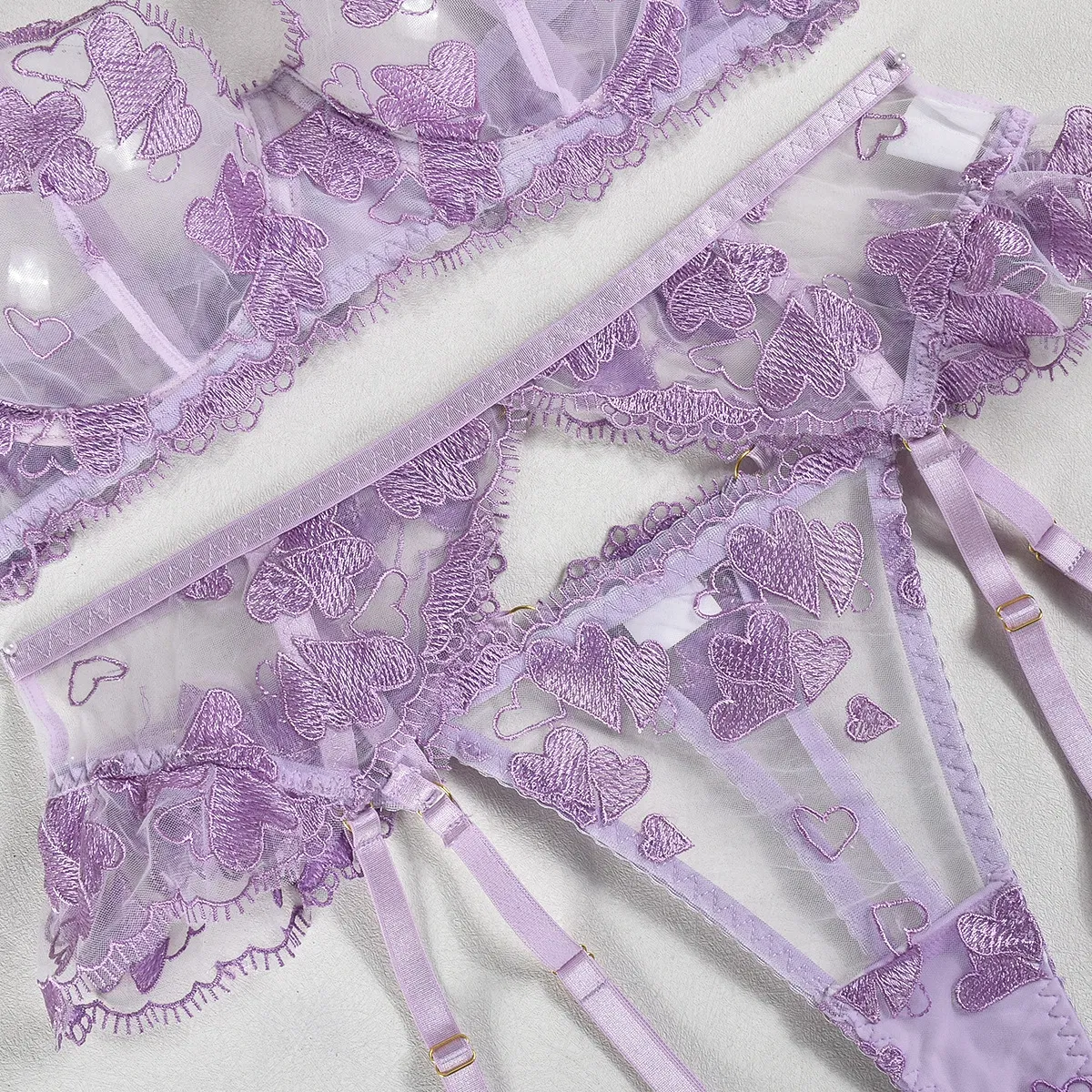 Wholesale Pink Heart Lace Embroidery Underwear Set for Woman Sexy See-Through Lingerie