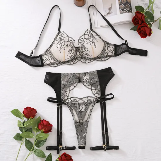 New Transparent Mesh Newest Underwear Set Sexy Embroidery Lace Woman Lingerie