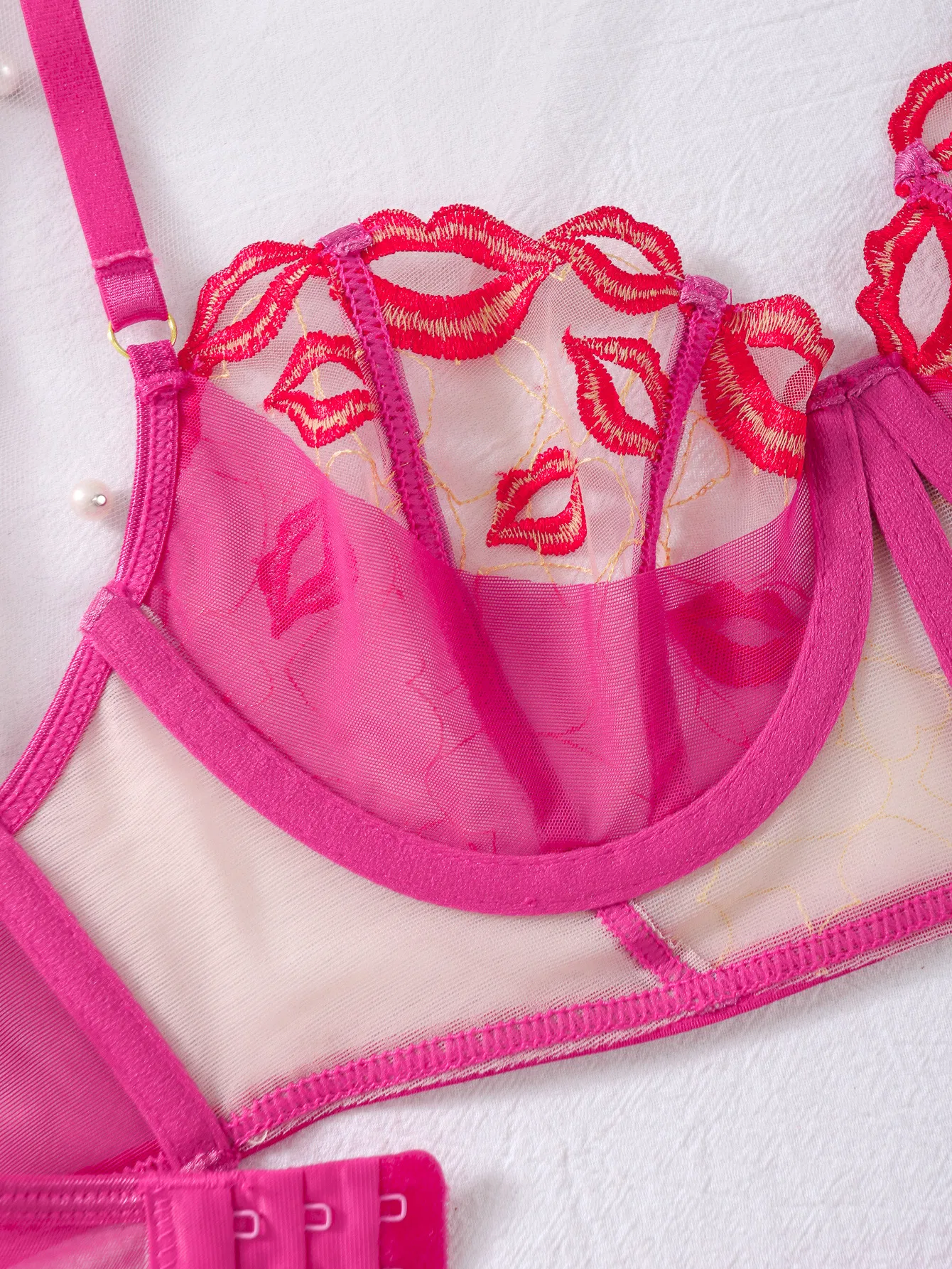 Wholesale Sexy See Through Embroidery Bra Panty Set New Arrival Push up Woman Lingerie