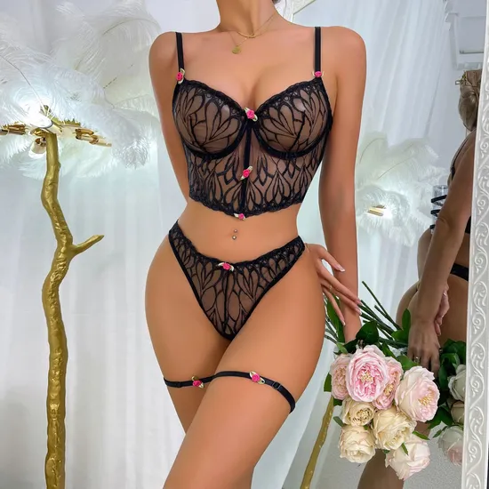 New Arrival Fishbone See-Through Mesh Underwear Set Sexy Embroidery Flower Woman Lingerie