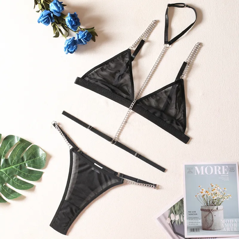 Wholesale Transparent Mesh Solid Color Underwear Set with Metal Chain Sexy Women's Lingerie