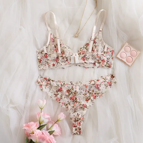 Wholesale Floral Embroidered Underwear Set Sexy See-Through Mesh 2PCS Lingerie