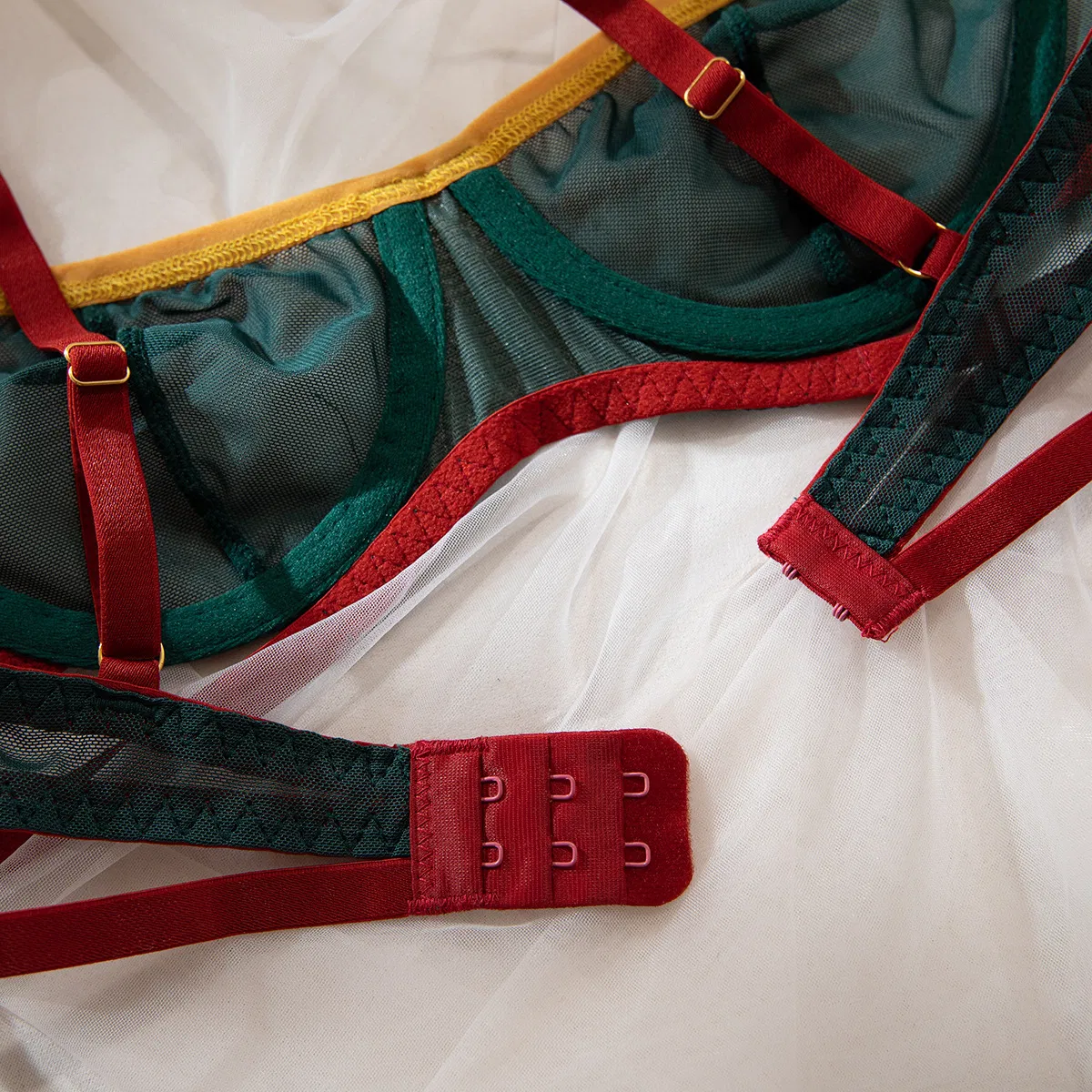 Sexy Contrast Color See-Through Mesh Two Piece Underwear Set Wholesale Steel Ring Lingerie