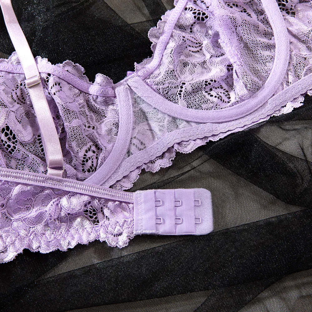 Wholesale Embroidered Lace Underwear Set for Woman Sexy Elegant Short Skirt Lingerie