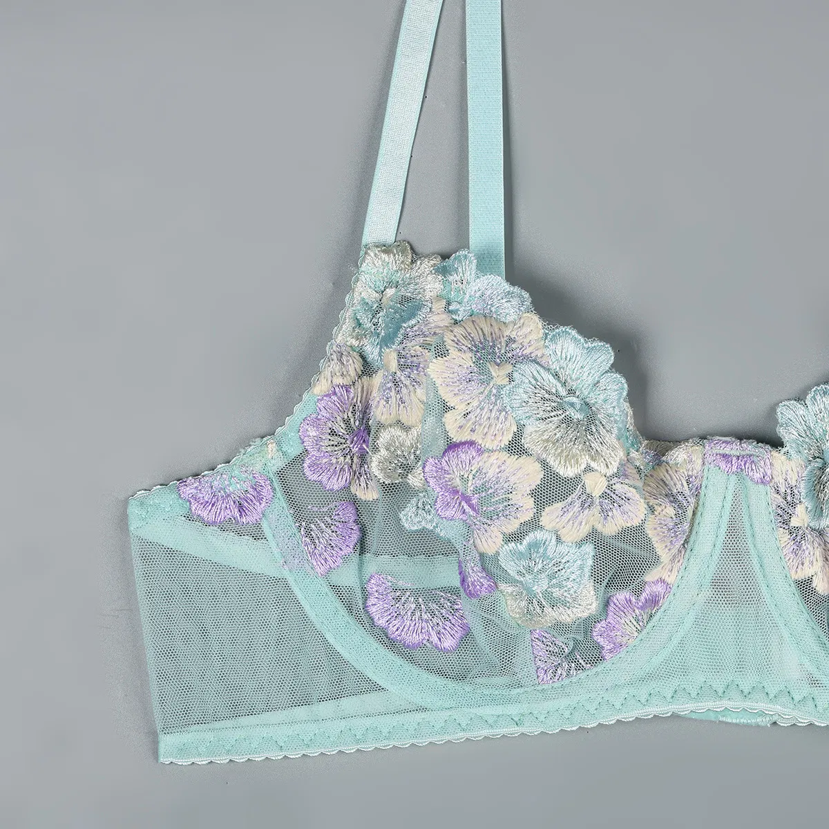 Wholesale Ultra-Thin Flower Embroidery Lace Underwear Set Sexy See-Through Mesh Woman Lingerie