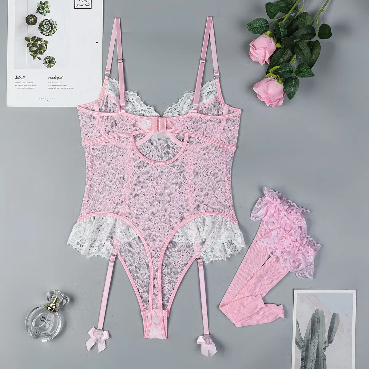 Wholesale Embroidered Elastic Women's Underwear Set Sexy Garter Belt with Stockings Lingerie