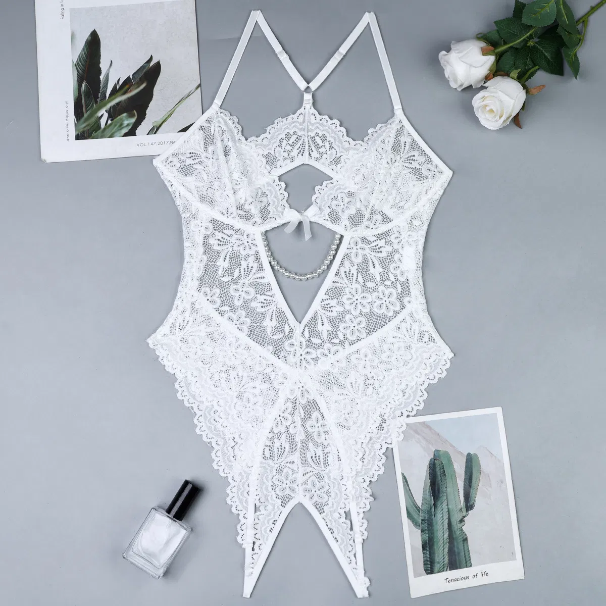 Wholesale Hollow out V-Neck Woman Underwear Set Sexy Embroidery Lace Suspender Lingerie