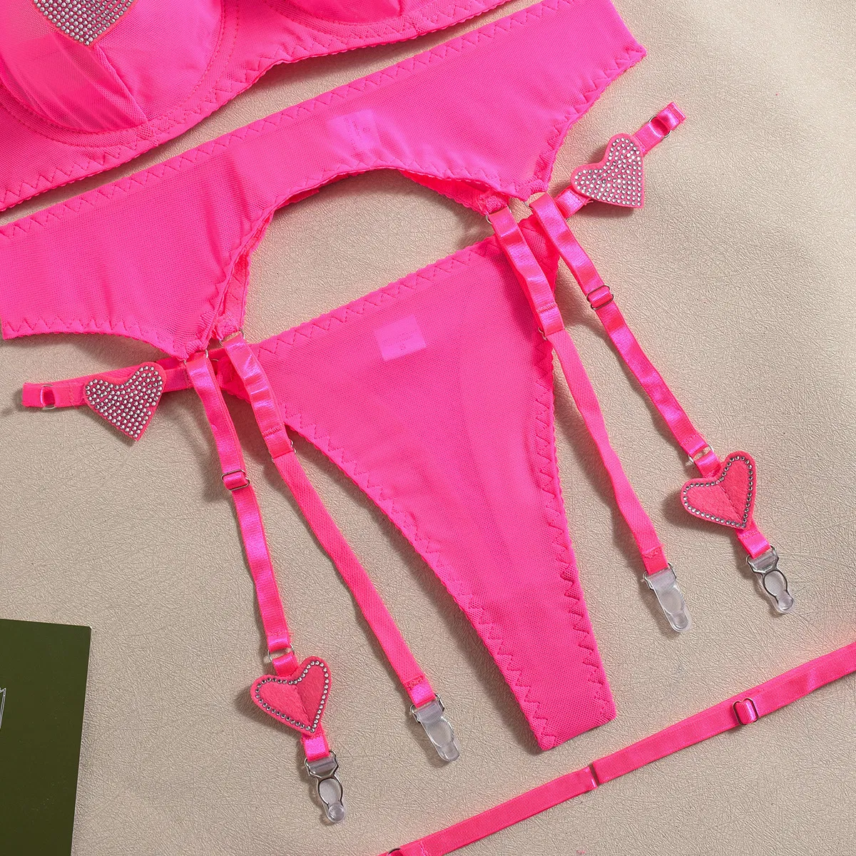Wholesale Mesh See-Through Underwear Set for Woman Sexy Heart Shaped Rhinestone Lingerie
