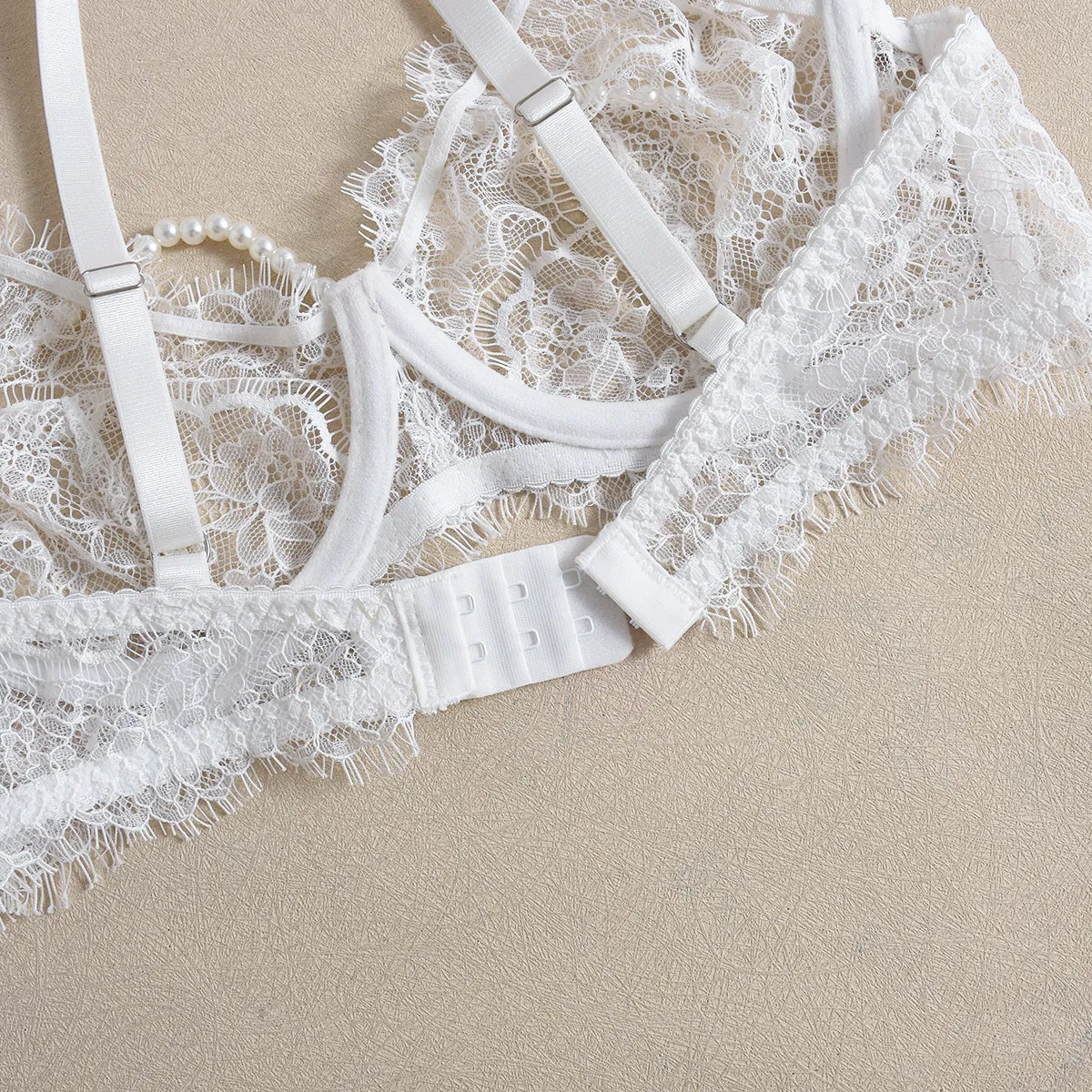 Wholesale See-Through Underwear Set for Woman Sexy Embroidery Eyelashes Lace Lingerie
