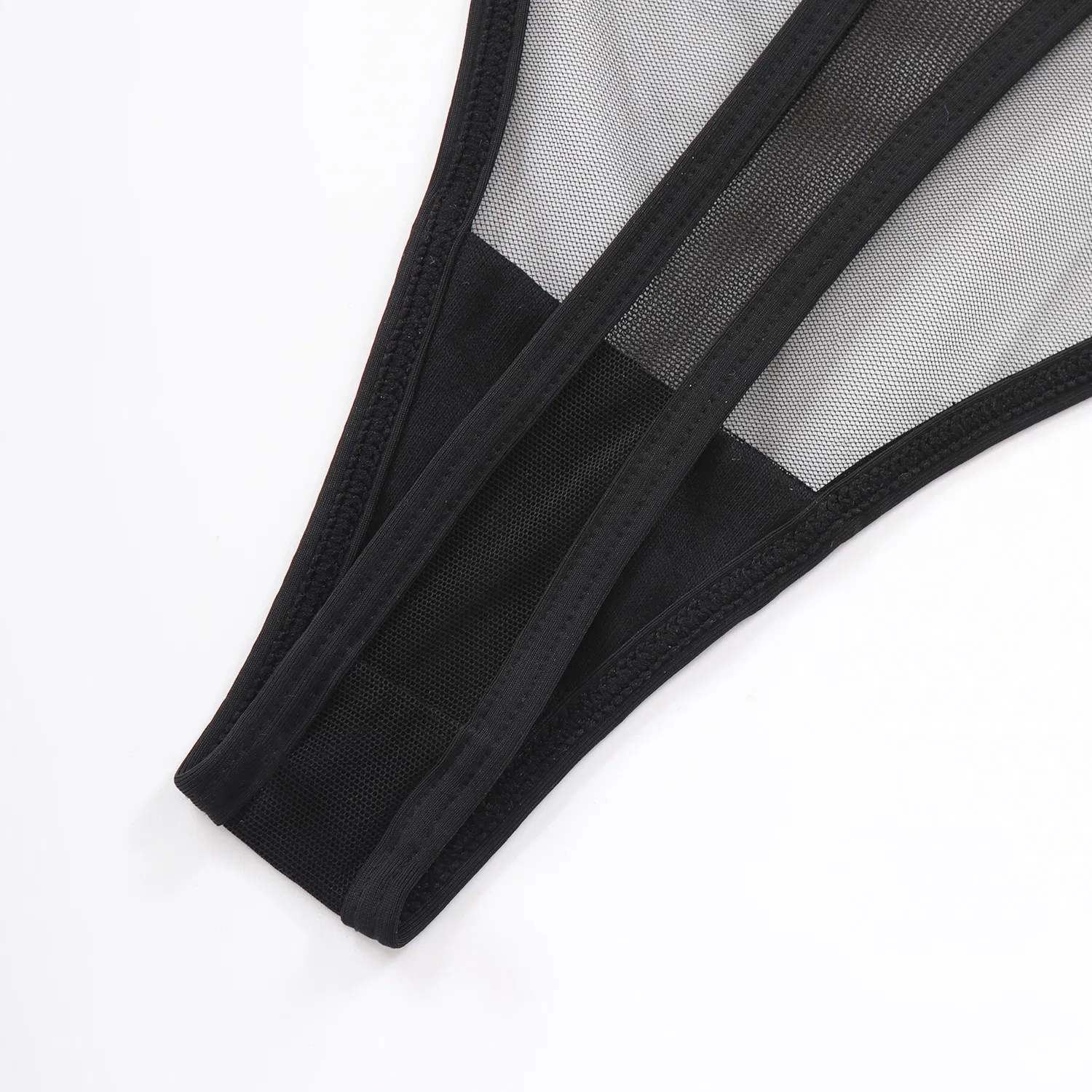 French Smooth See-Through Mesh Gathering Breathable for Women Soft Bra Breathable Ultra-Thin Thongs Set Sexy Underwear Lingerie