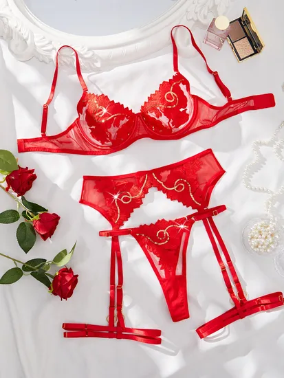 Wholesale Floral Embroidery Lace Underwear Set Sexy See-Through Woman Newest Lingerie
