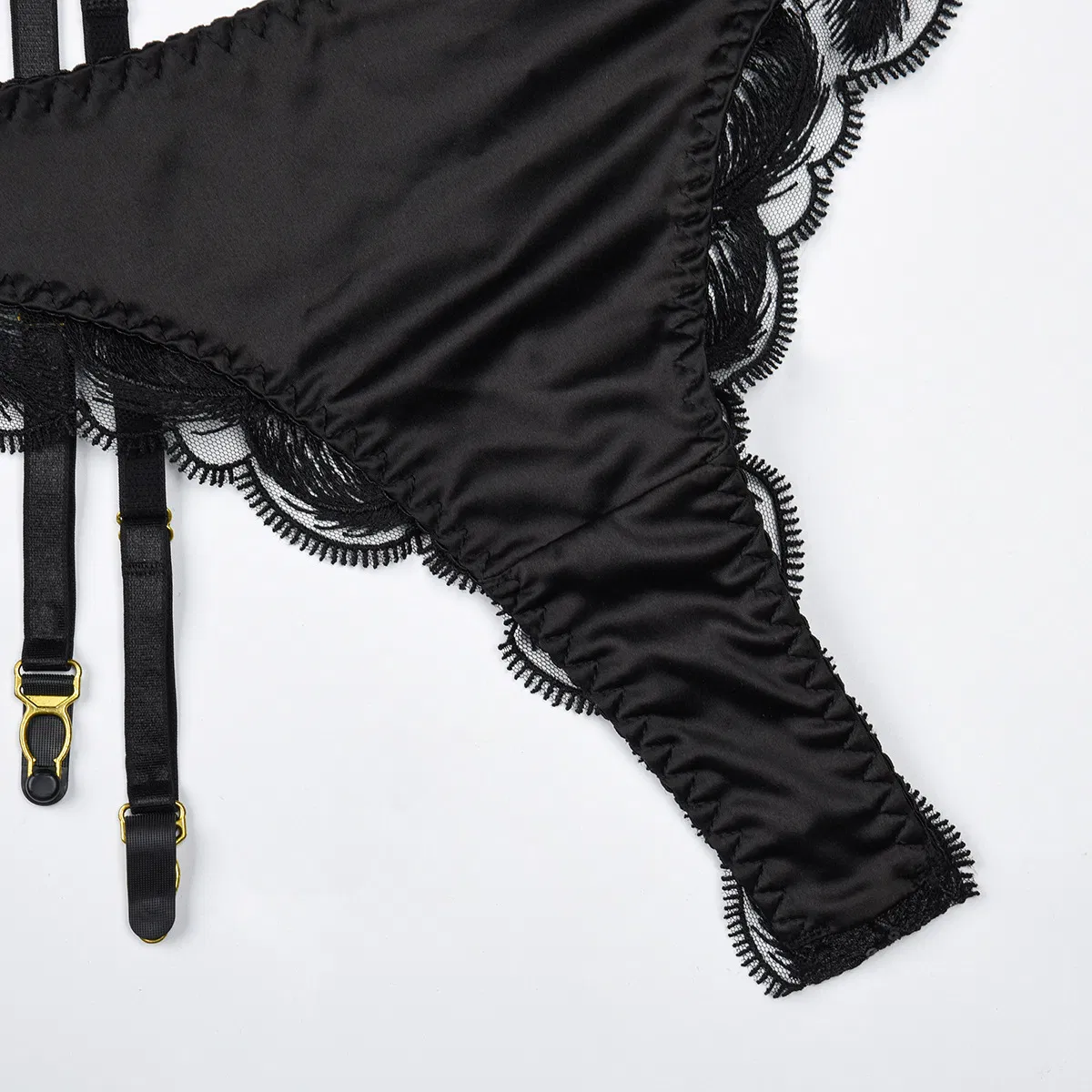 Wholesale Erotic See-Through Women's Underwear Set Sexy Embroidery Lace Lingerie