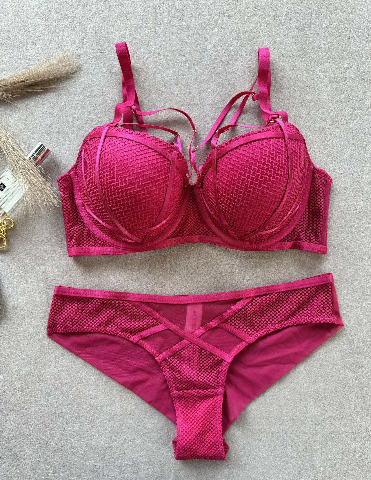 Wholesale Mesh Gathering Romantic Briefs Breathable for Women Soft Bra Breathable Ultra-Thin Set Sexy Underwear Lingerie