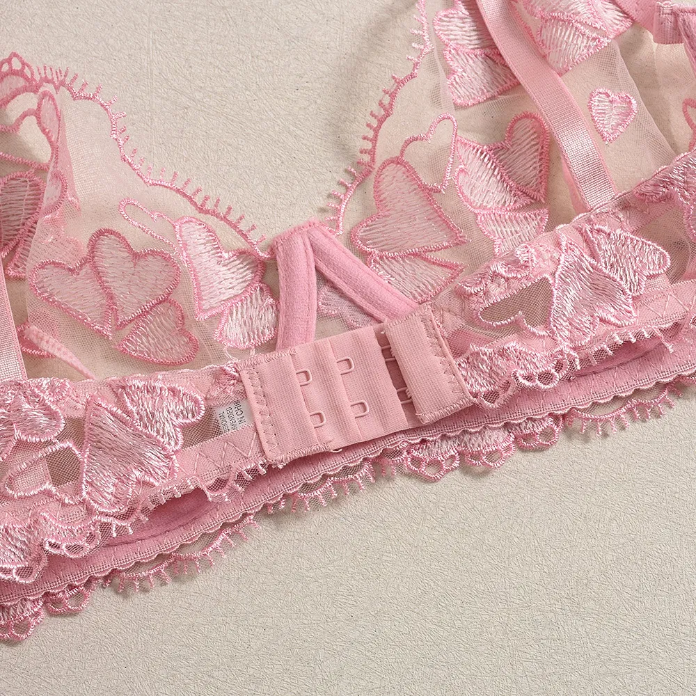 Wholesale Pink Heart Lace Embroidery Underwear Set for Woman Sexy See-Through Lingerie