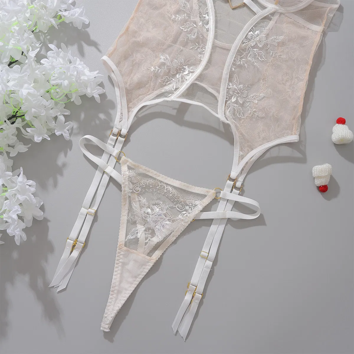 Wholesale See-Through One-Piece Bra Panty Set for Woman Sexy Floral Embroidery Lingerie
