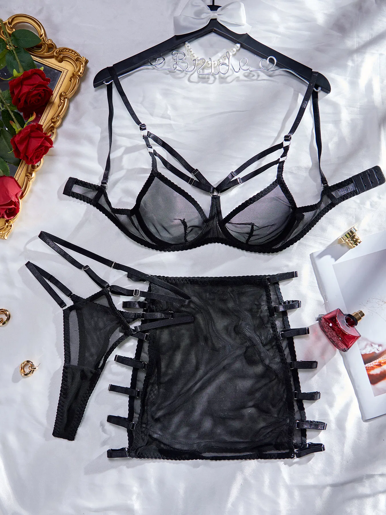 Wholesale Erotic See-Through Mesh Underwear Set for Woman Sexy Hollow out Lingerie